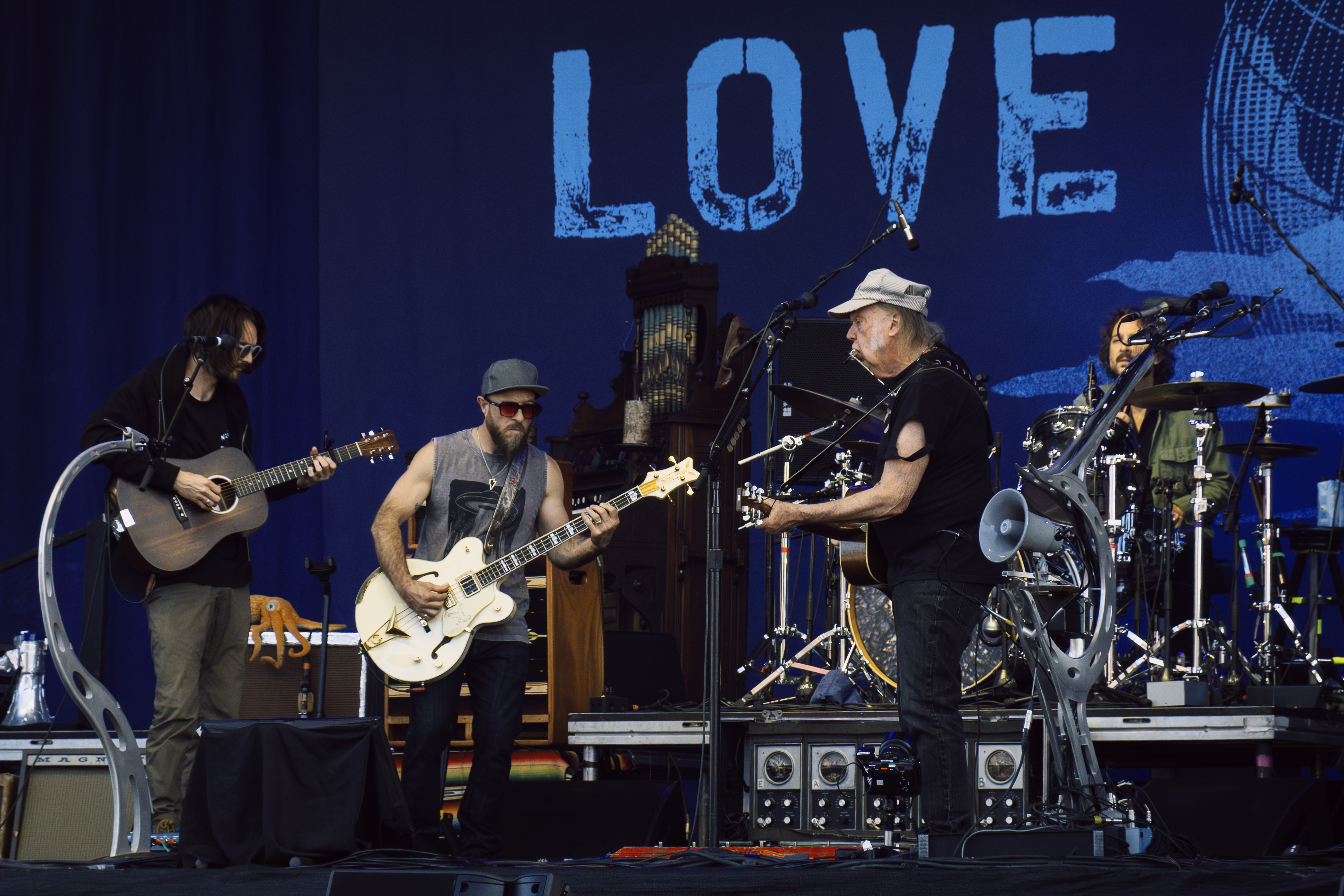 NeilYoungAndTheChromeHearts2025-07-04SparkassenparkMochengladbachGermany (1).jpg